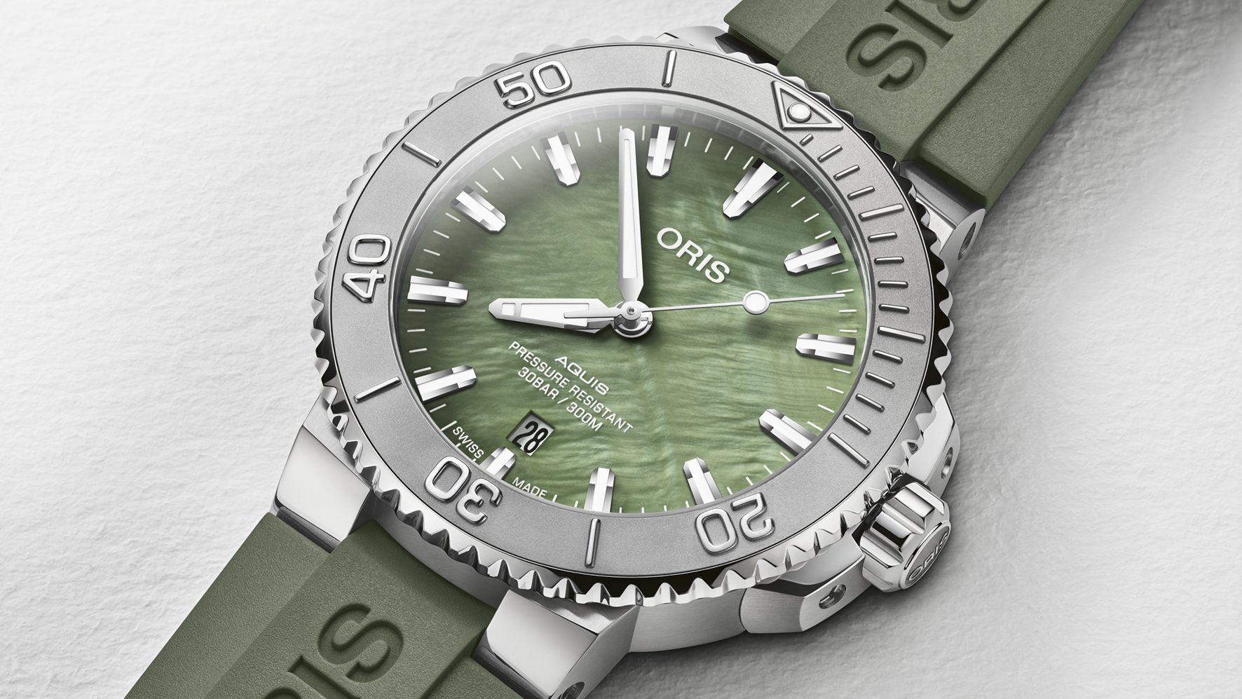 01 733 7766 4187-Set - New York Harbor Limited Edition