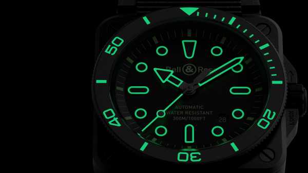 Bell &amp; Ross - BR-03 Diver Lum Outline